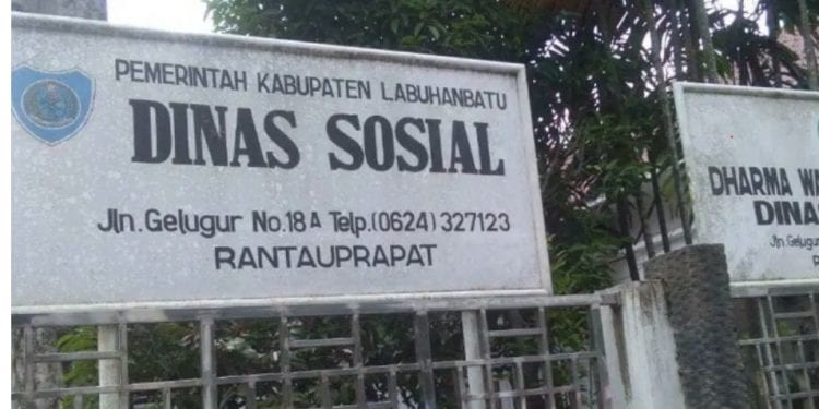 Kantor Dinas Sosial Labuhanbatu.