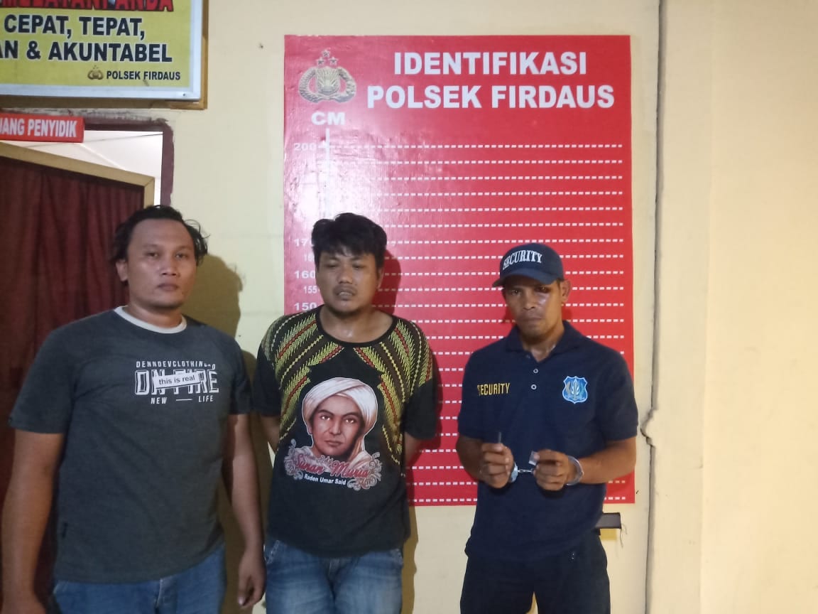 Beli Sabu, Oknum Satpam dan Penjualnya Diringkus Polisi