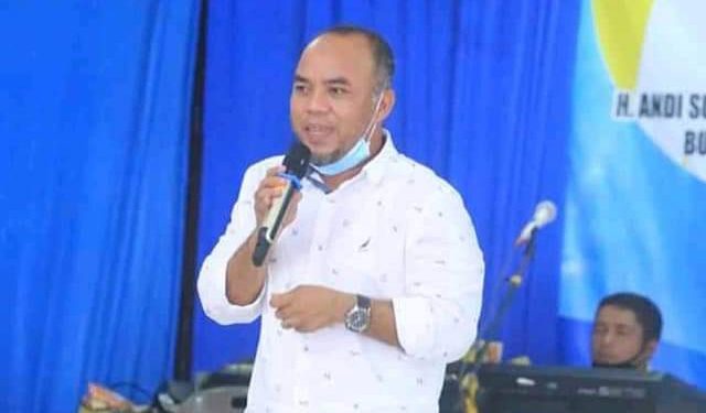 Bupati Labuhanbatu, H Andi Suhaimi Dalimunthe ST MT saat memberikan sambutannya pada acara tersebut.