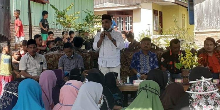 Bupati Labuhanbatu H Andi Suhaimi Dalimunthe ST MT saat memberikan sambutannya.