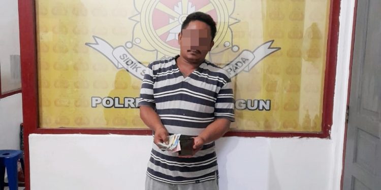 Tersangka yang diringkus polisi