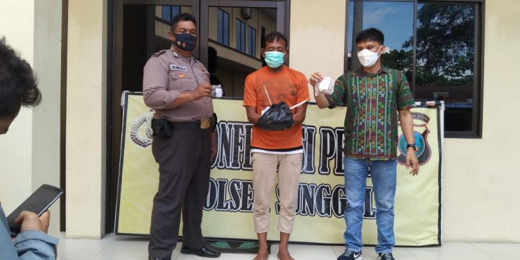 Pengedar Ganja Ini Diciduk Polisi