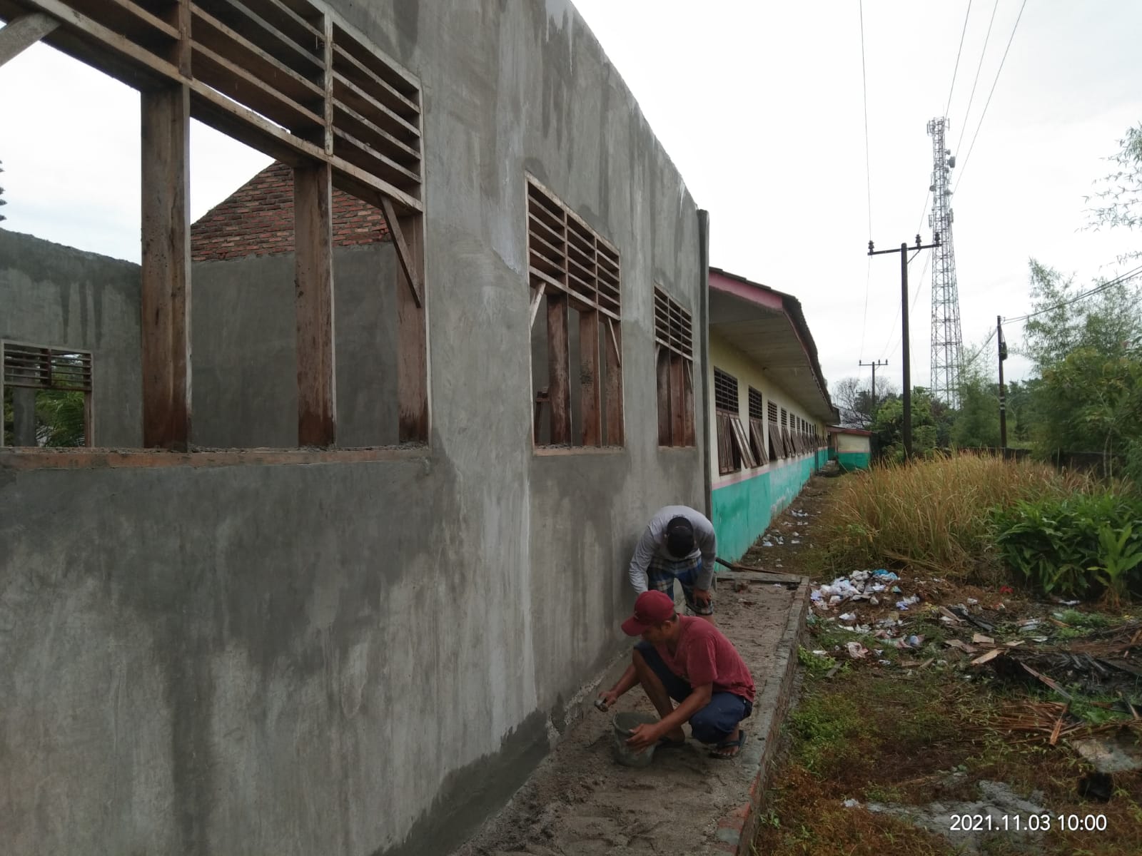 Pembangunan Kelas di SMPN 2 Meranti Molor