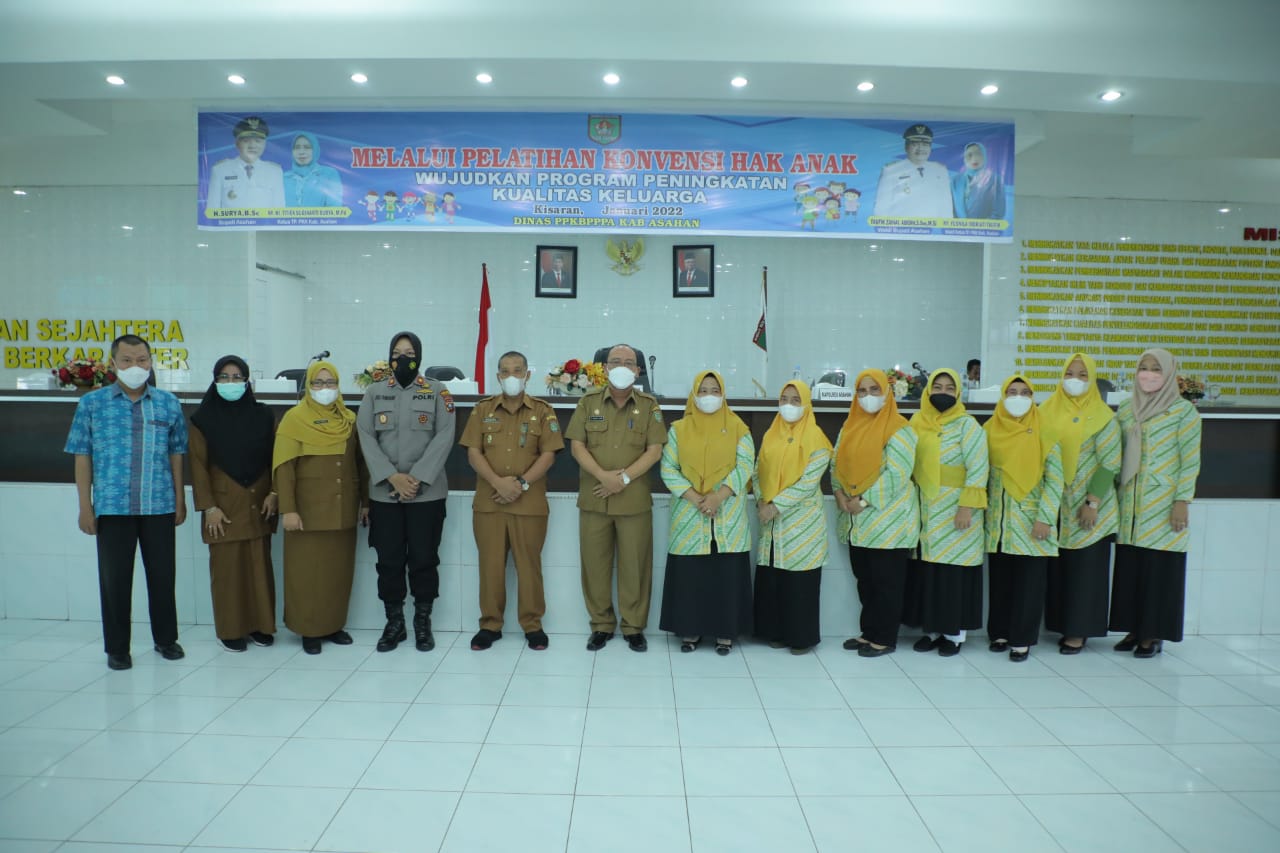 pelatihan Konvensi Hak Anak di Aula Melati Kantor Bupati Asahan, Selada (25/01/2022).