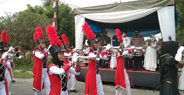 Pawai MTQ Tingkat Kecamatan Kisaran Barat Dimeriahkan oleh Drum Band Muhammadiyah