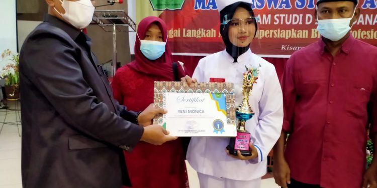 Asisten Pemerintahan Wakili Bupati Asahan Hadiri Capping Day Mahasiswa Kebidanan Stikes As Syifa