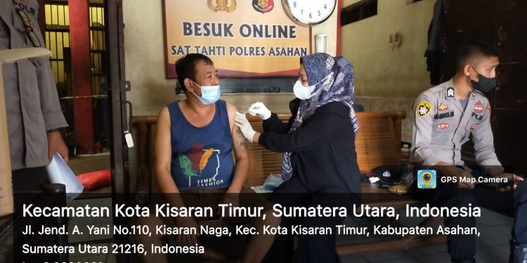 12 orang dengan rincian Vaksin 1 sebanyak 7 orang, Vaksin 2 sebanyak 2 orang, Vaksin 3 sebanyak 3 orang