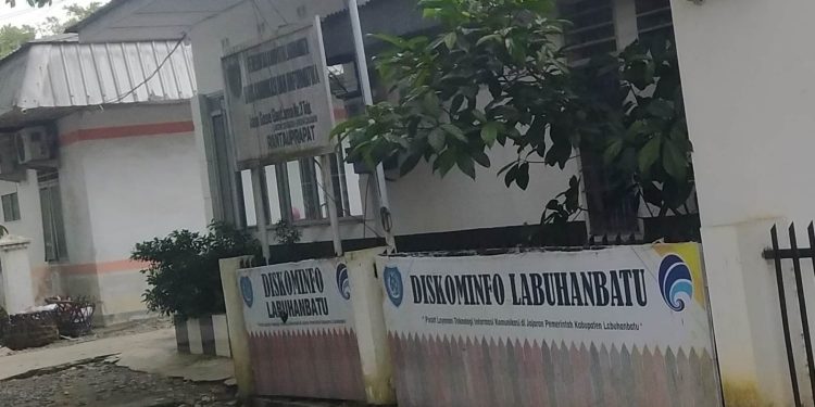 Kantor Diskominfo Labuhanbatu. 