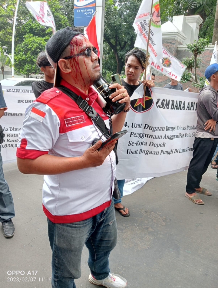 Aksi demo di depan kantor kejagung