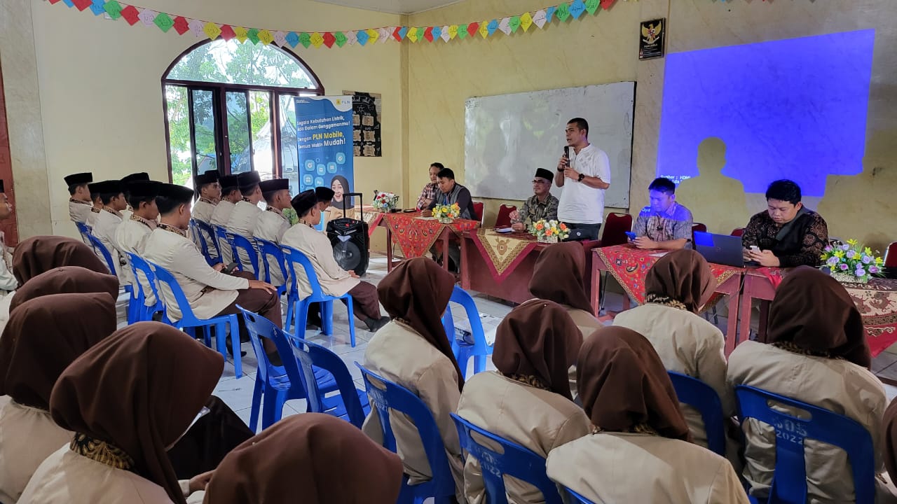 Sosialisasi PLN Mobile di MAN 2 Deliserdang Disambut Antusias