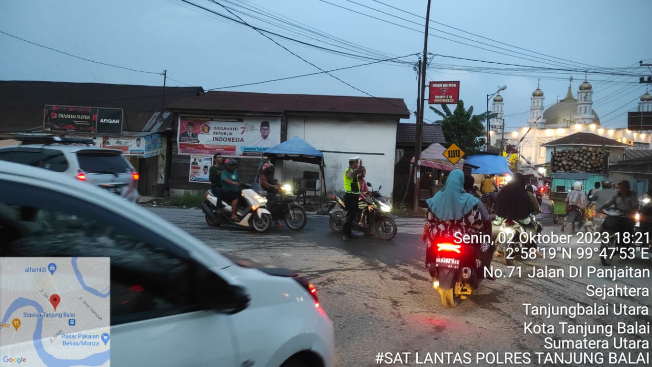 Sat Lantas Polres Tanjungbalai Atur Lalu Lintas Agar Nggak Macet