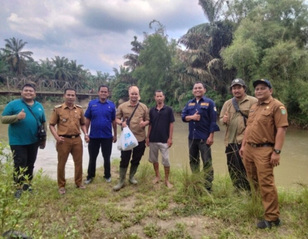 Camat Rahuning Asahan dan Tim BKSDA Pantau Sungai Sakur untuk Pancing Biaya yang Hebohkan Warga