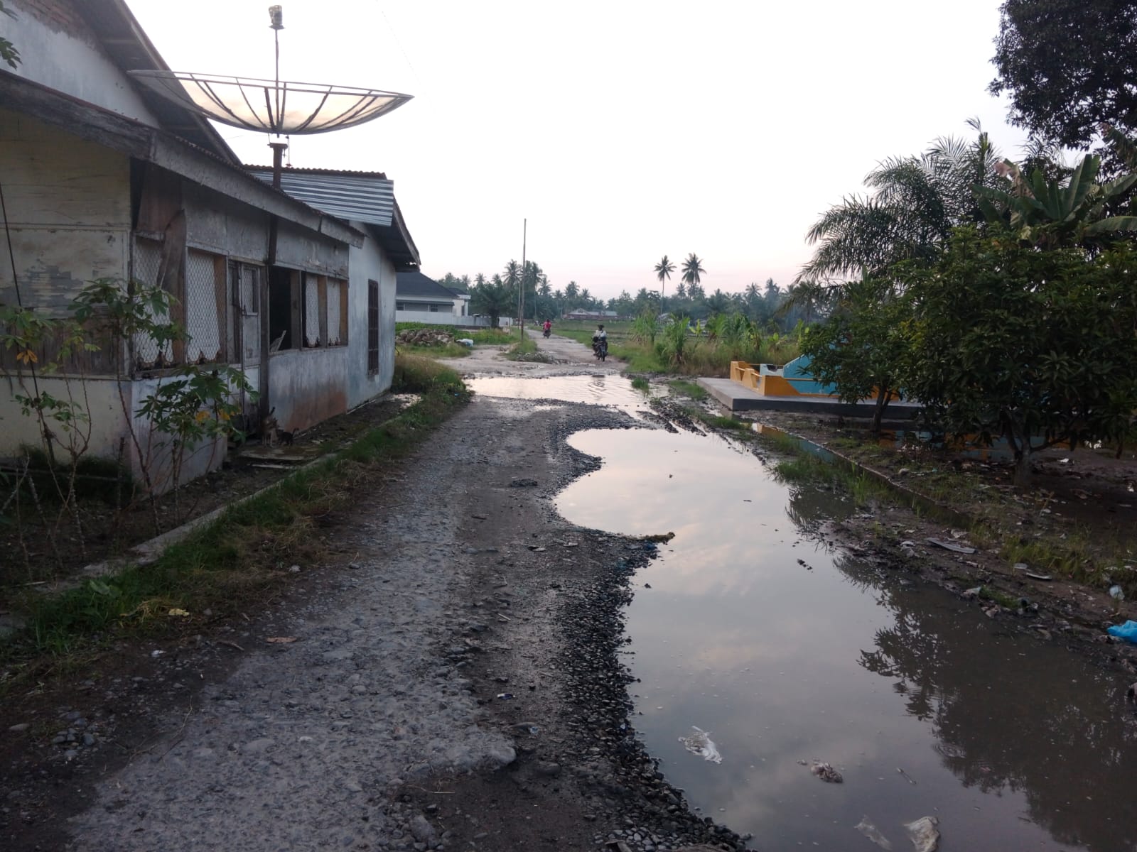 Warga Desa Serdang Kecewa dengan Anggota DPRD Asahan