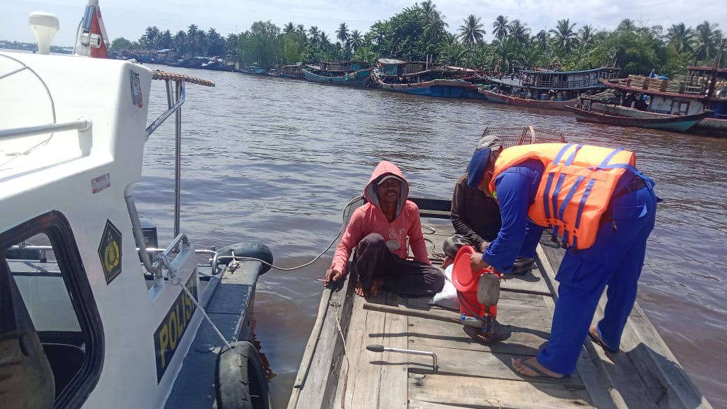 Kapal Yang Keluar-Masuk Perairan Tanjungbalai Diperiksa