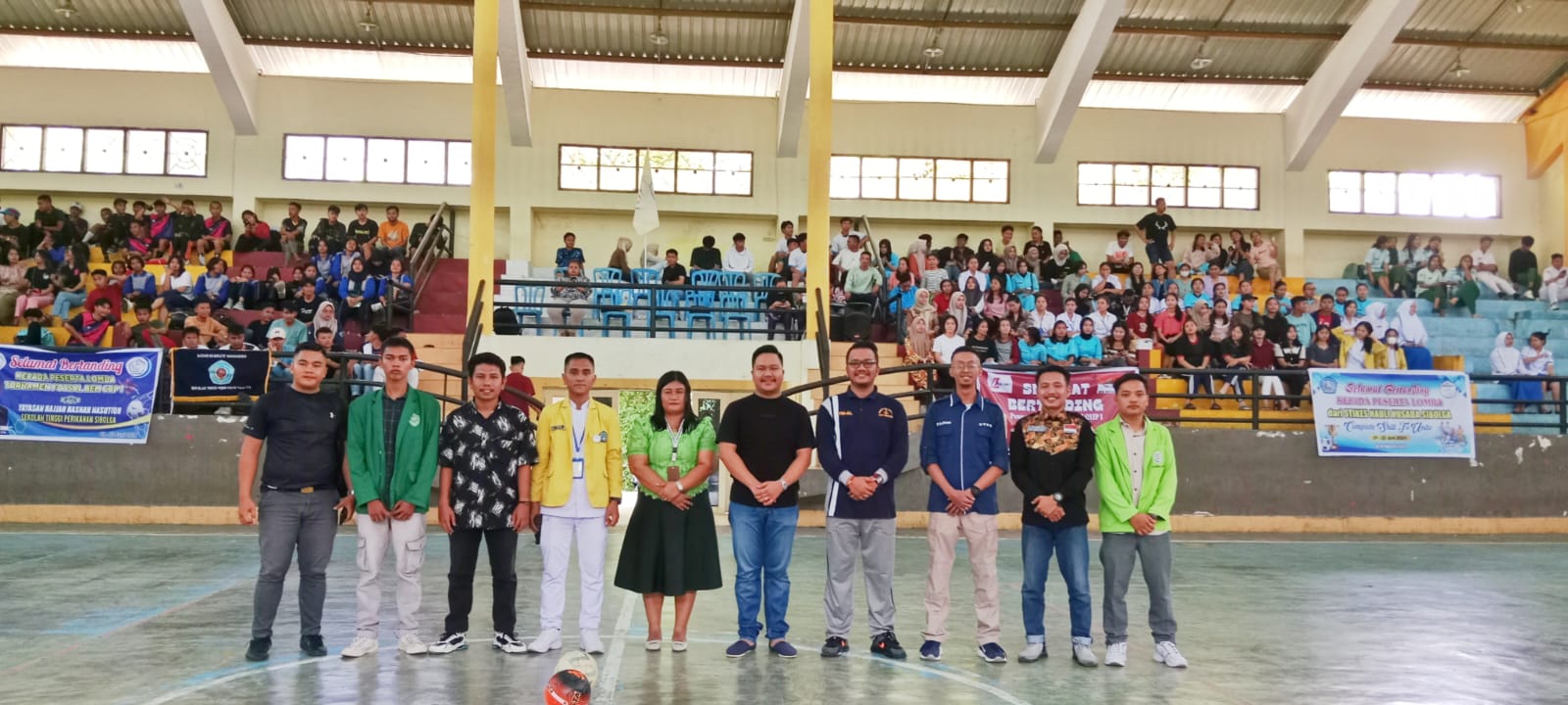 Turnamen Futsal, BEM CUP 1 yang berlangsung di Gedung Olahraga (GOR) Kelurahan Aek Parombunan, Kota Sibolga, yang digelar 22 hingga 23 Juni 2024 lalu.