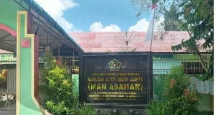 Kejari Asahan Diminta Usut Dana Komite dan BOS MAN 1 Asahan