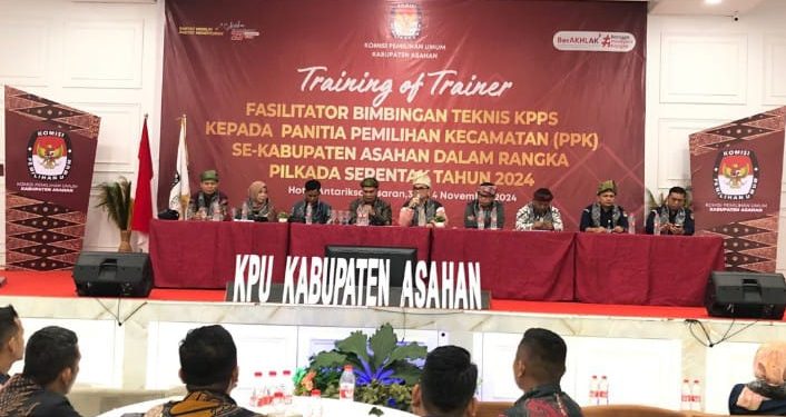 KPU Asahan Gelar Bintek,Persiapan Pilkada 2024 Kepada KPPS dan PPK