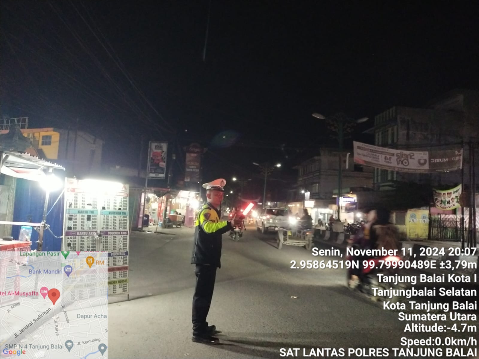 Sat Lantas Polres Tanjungbalai Gelar Blue Light Patrol dan Penjagaan