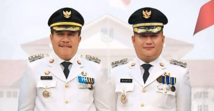 Bupati Asahan Taufik Zainal Abidin dan Wakil Bupati Rianto.